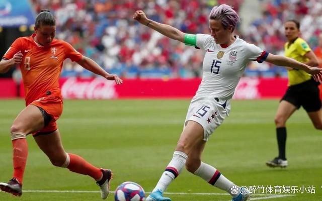 此前有多家意媒称罗马、米兰有意租借查洛巴，但根据FIFA新规，切尔西已无法外租球员。